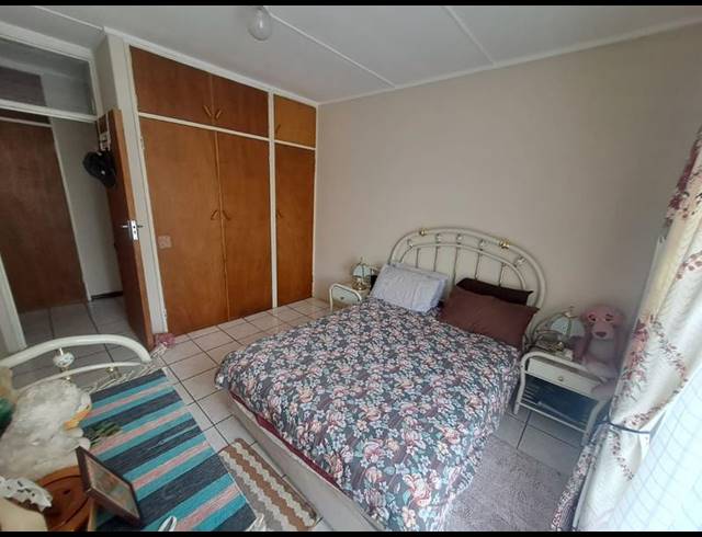 3 BEDROOM HOUSE FOR SALE IN SASOLBURG EXT 23